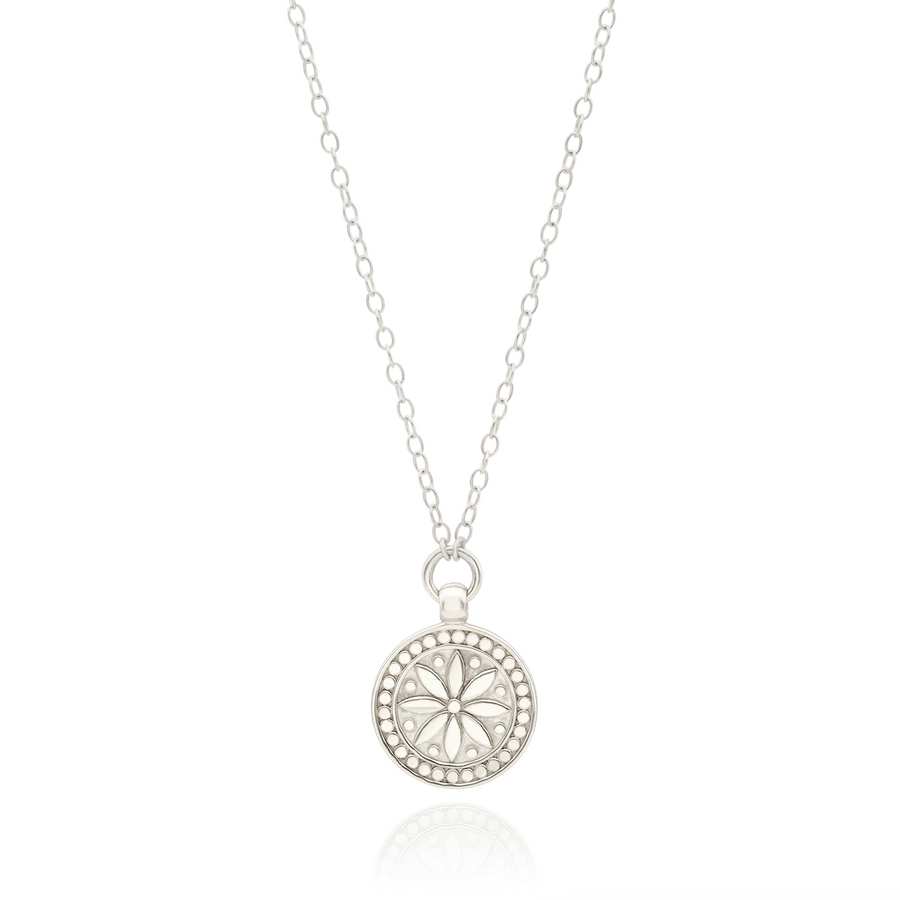 Classic Round Flower Necklace